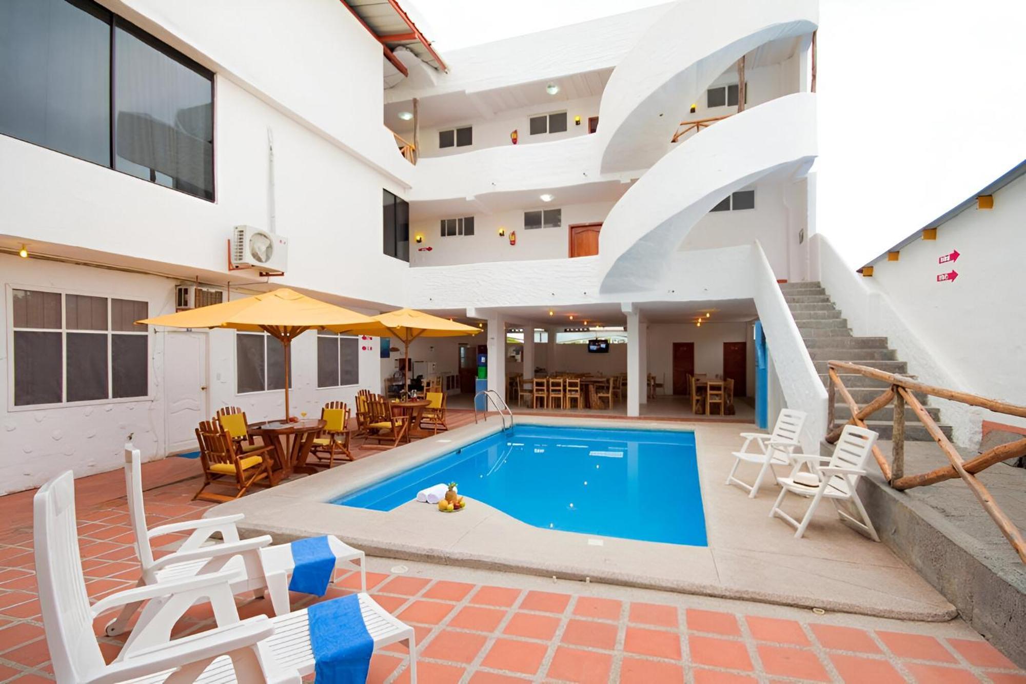 Hotel La Casa de Judy Puerto Ayora  Exterior foto